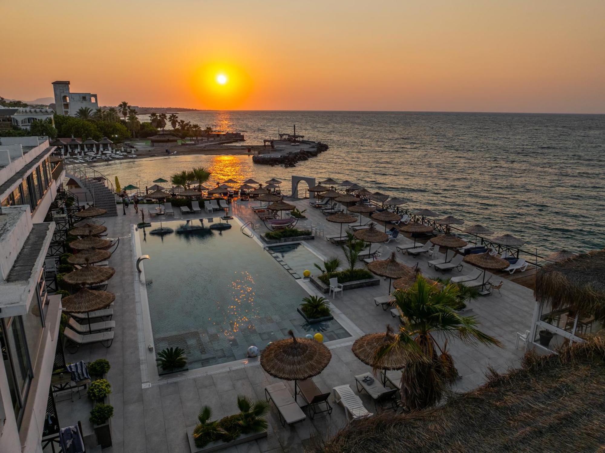 Manolya Hotel Λάπηθος Εξωτερικό φωτογραφία