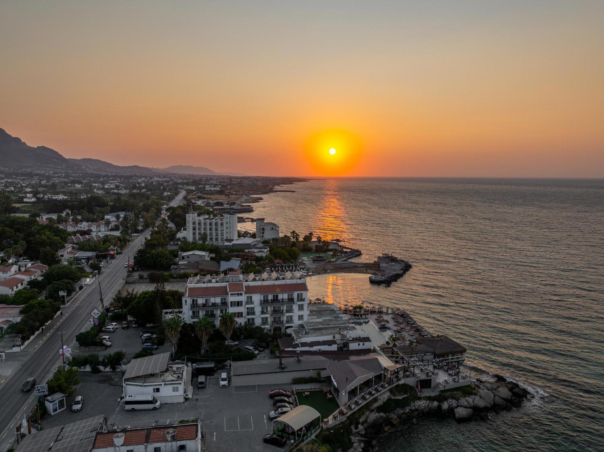 Manolya Hotel Λάπηθος Εξωτερικό φωτογραφία